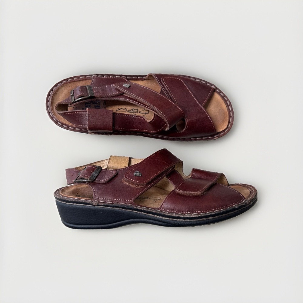 FINN COMFORT Sandals Women's EUR 38 D / US 7 D Leather Hook And Loop Germany